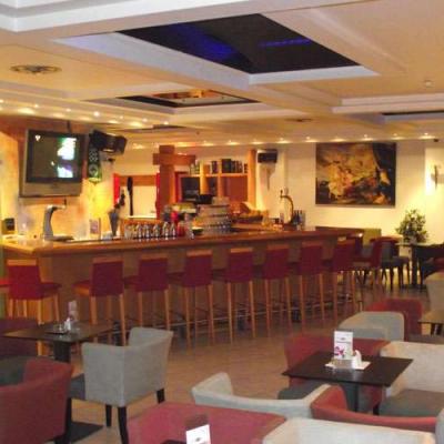L Aeolis Cafe Bar11
